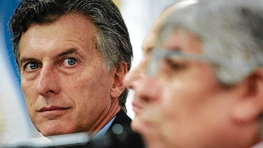 Moyano: "Esperemos que este cepo que le saca al dólar no se lo ponga a las paritarias"