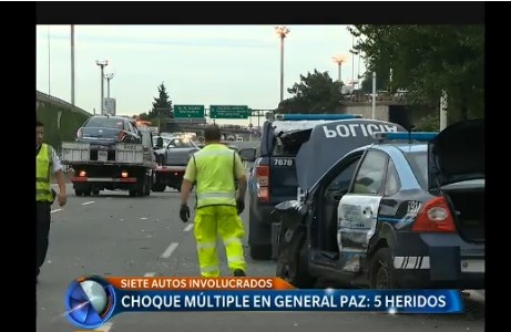 Choque múltiple en General Paz: 5 heridos