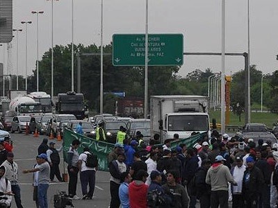 Tercer día de cortes en la Riccheri por los empleados de "Cresta Roja"