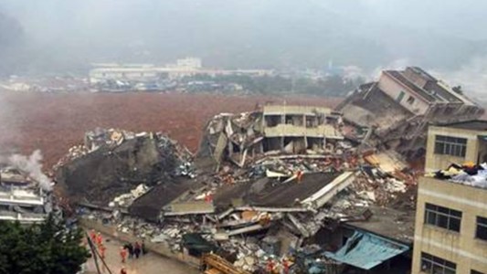 Impactante alud en China: hay al menos 59 desaparecidos