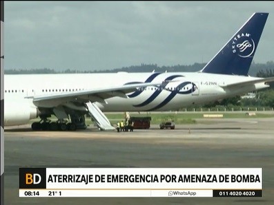 Aterrizaje de emergencia por amenaza de bomba