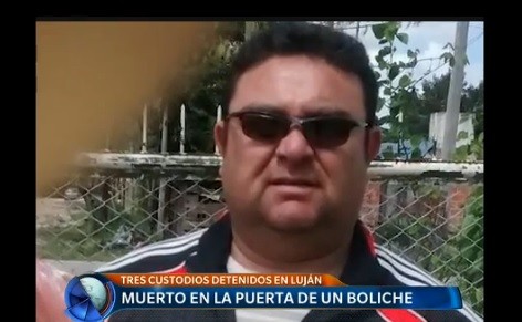 "Le empezaron a pegar en la barra y terminaron afuera"