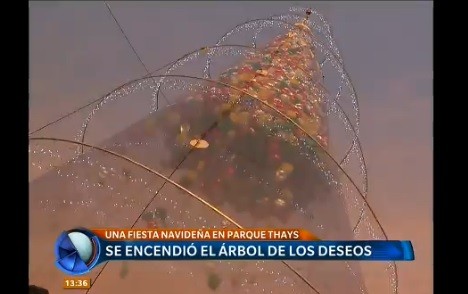 Se encendió el árbol de los deseos en el Parque Thays