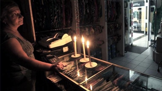 El ministro de Energía informó que en dos meses comenzarán las "correcciones tarifarias"