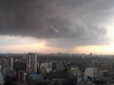 Son 16 las provincias bajo alerta por tormentas fuertes