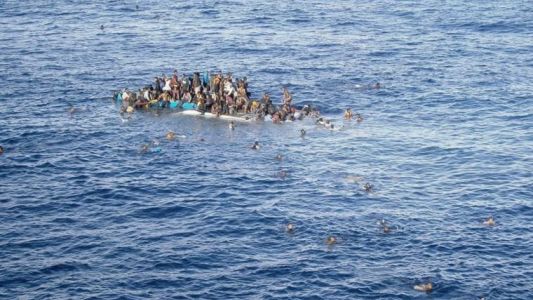 Al menos 27 refugiados se ahogaron al tratar de llegar a Grecia desde Turquía