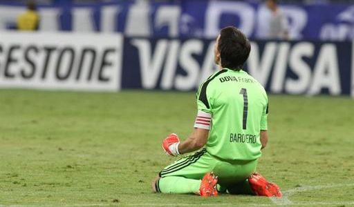 Barovero quedó entre los 10 mejores arqueros del mundo