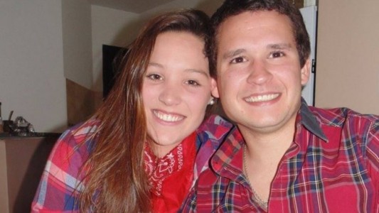 Le tiró un "caño" a un rugbier y le dieron una brutal paliza en la playa