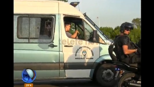 Imágenes exclusivas: así fueron trasladados los prófugos al penal de Ezeiza