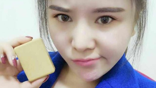 China: la trataba de gorda, hizo jabón con la grasa que le sacaron y se la mandó a su ex