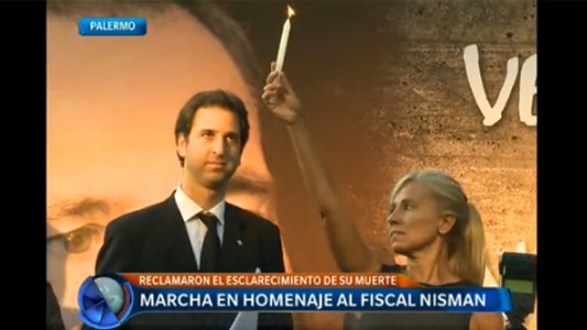 "Velas por Nisman": a un año de la muerte, realizan un acto homenaje