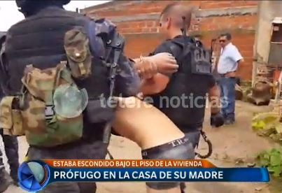 Prófugo por dos asesinatos estaba en la casa de su madre