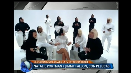 Otra genialidad en el show de Jimmy Fallon: Sia canta junto a Natalie Portman