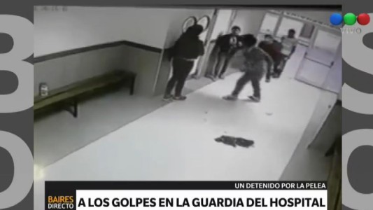 A los golpes en la guardia del hospital