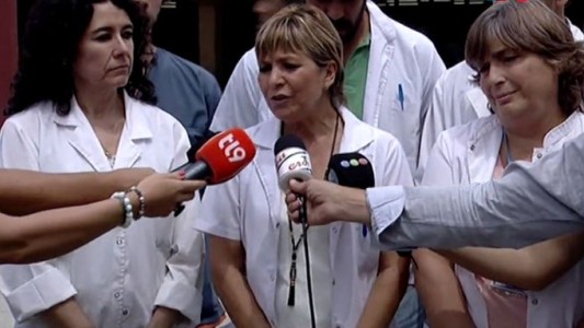 Nació el bebé que había sido operado en el vientre de su madre