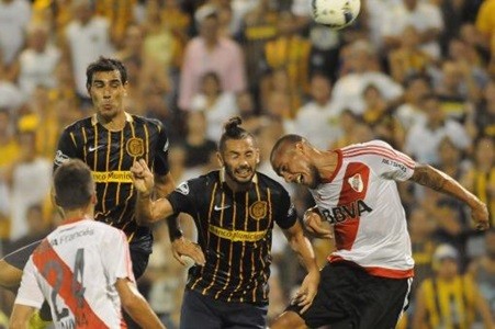 Sobre la hora Central le sacó el triunfo a River en un partidazo