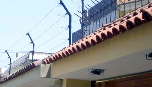 Cómo es el proyecto para regular la instalación de cercos eléctricos en viviendas