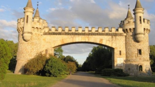 Apareció una joven asesinada en el Parque Pereyra Iraola