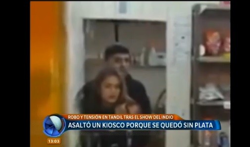 Fue a ver al Indio, se quedó sin plata, tomó de rehén a una mujer y asaltó un kiosco
