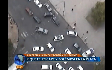 Piquete, escape y polémica en La Plata