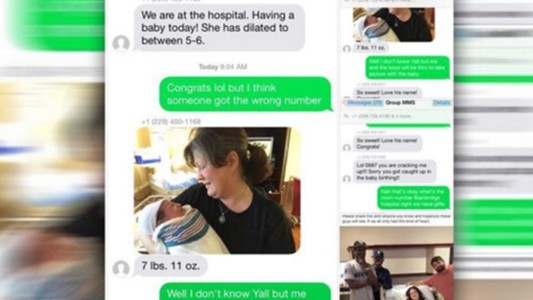 Mandó un SMS equivocado por el nacimiento de su nieto y el destinatario fue a visitarlos