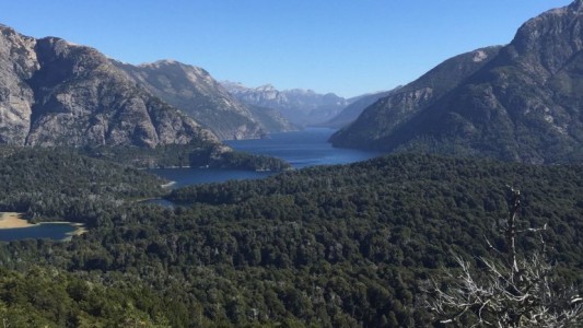 Obama publicó en Facebook una foto de Bariloche: "Estoy agradecido, fue hermoso"