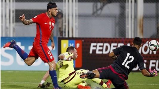 Goleada chilena en tierras venezolanas: 4 a 1