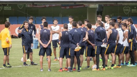 Guillermo Barros Schelotto: "El que les va a decir a los jugadores si siguen o no, soy yo"