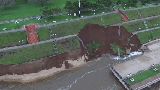 Video: así quedó la costanera en San Lorenzo tras el derrumbe