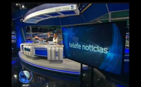 Telefe Noticias a las 13 / Bloque 2 / 13/04/2016