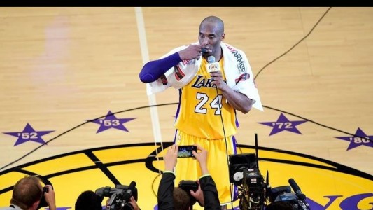 En su noche de despedida del básquet, Kobe Bryant marcó 60 puntos