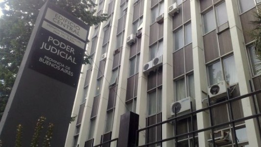 La Suprema Corte Bonaerense ordenó apagar computadoras y pintar con colores claros para ahorrar electricidad