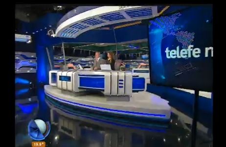 Telefe Noticias a las 13 / Bloque 2 / 22/04/2016