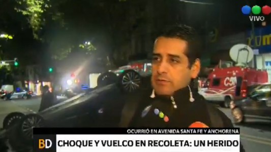 Un herido al chocar y volcar su auto en Recoleta