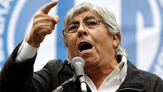 Moyano: "Los empresarios viven la crisis y los trabajadores la sufren"