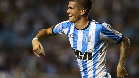 Racing juggó con 9, pero igual le ganó a Huracán