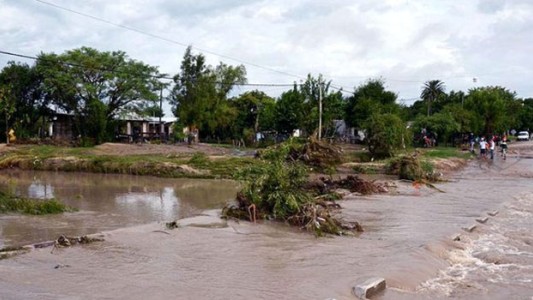 Llegan a Concordia las primeras viviendas prefabricadas prometidas por Macri para los inundados
