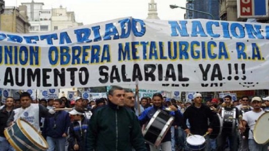 La UOM y cámaras empresarias acordaron una mejora salarial del 35 por ciento