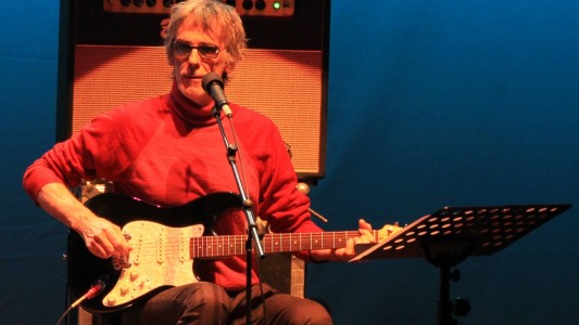 El disco póstumo de Spinetta y el grupo cordobés "Los Caligaris" son los más nominados para los Gardel