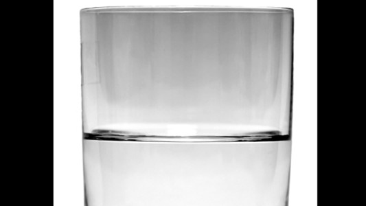 "¿Cuánto pesa este vaso?": el relato sobre el estrés que se volvió viral en Facebook