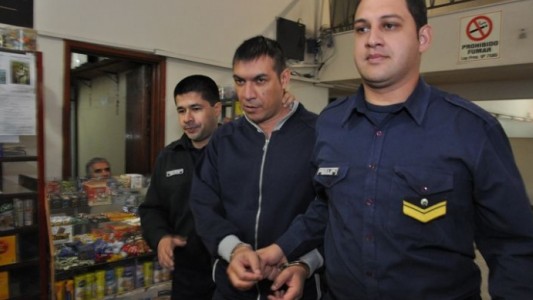 Condenan a cadena perpetua a un hombre por asesinato y "odio a la orientación sexual"