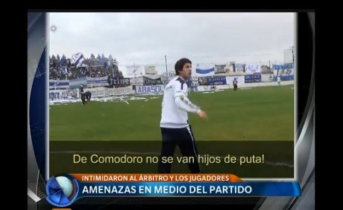 Amenazas en medio del partido