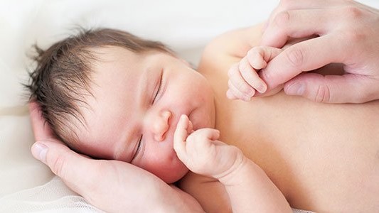 Un argentino que nació en 2015 tiene una esperanza de vida 5 años superior a la media mundial