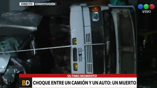 Un muerto y un herido por un choque en la esquina de Garay y Entre Ríos