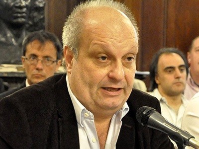 Lombardi: "se pagaron 10 millones de dólares extra por la Copa América y Olimpíadas"