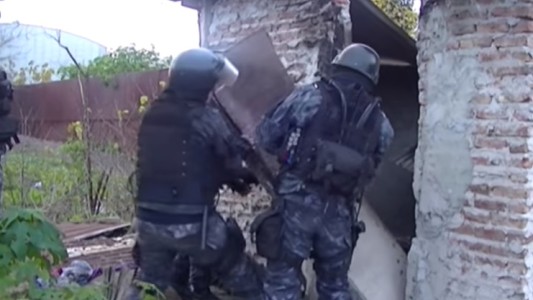 Demolieron un "búnker" narco en Quilmes, hay diez personas detenidas