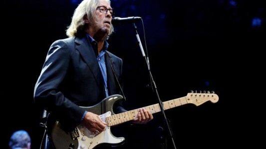 Eric Clapton tiene una enfermedad que podría impedirle seguir tocando la guitarra