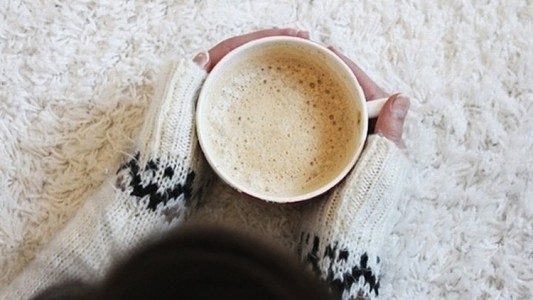 La OMS advierte que ingerir bebidas muy calientes puede provocar cáncer