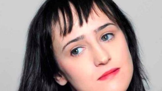 La actriz de Matilda confesó que es bisexual