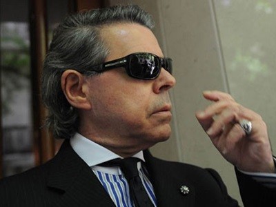 El exjuez Oyarbide denunció el robo de una caja fuerte de su domicilio